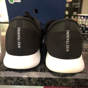 NEW Nike Flex Training Cross 7 W